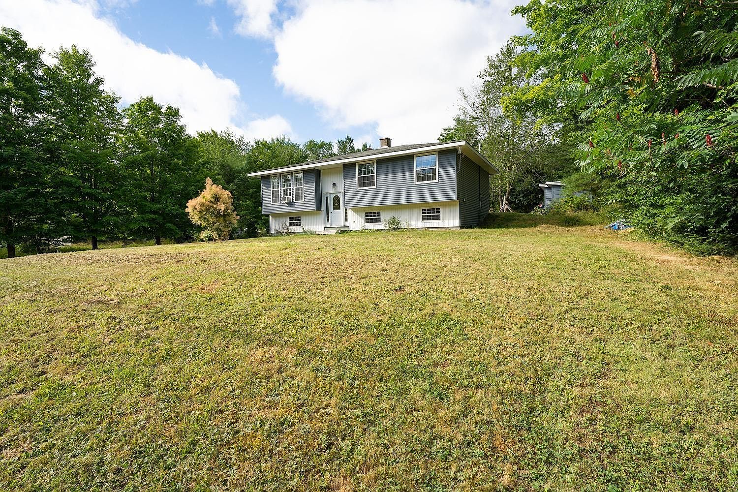 515 Sarty Rd, Lunenburg, NS B4V 4V9 Zillow