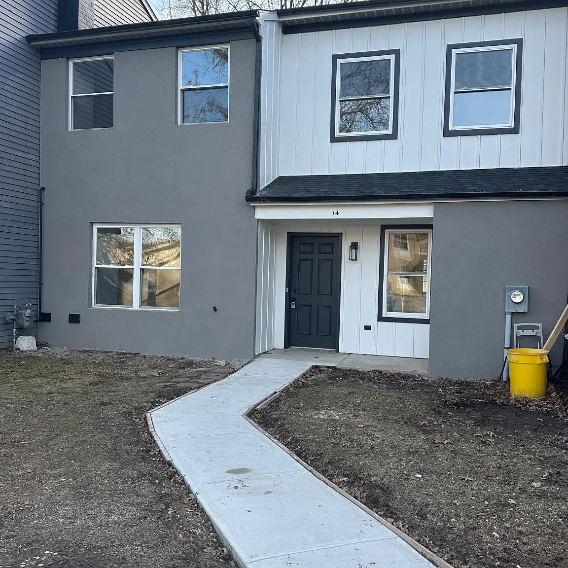 4 bed, 1.5 bath, 1384 sqft, $3,000 — Photo 2