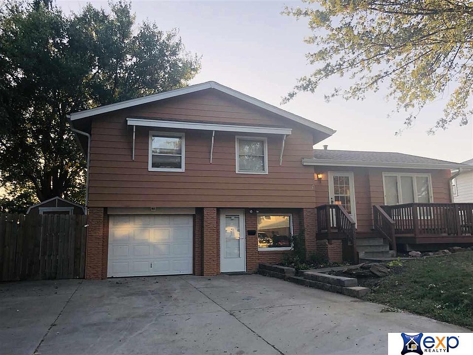 1st image of 802 Tipperary Dr