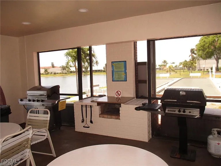 11140 Caravel Cir #109 — Photo 24