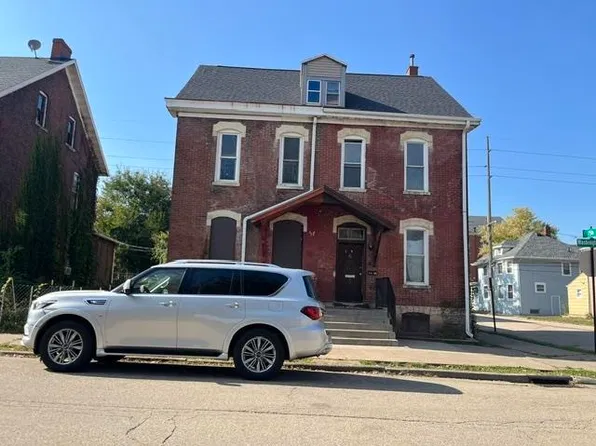 1493 Washington St, Dubuque, IA 52001