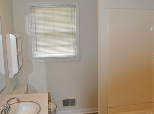 114 Northbrook St, Boiling Springs, SC 29316