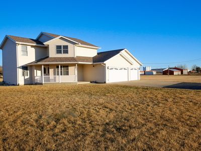 710 Otter Creek Dr, Milledgeville, IL, 61051