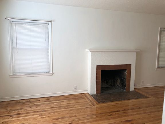 2nd image of 1528 N Wishon Ave