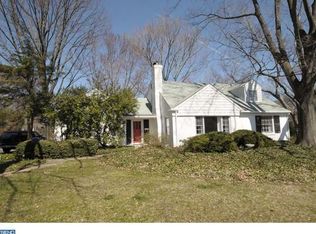 219 Sykes Ln, Wallingford, PA 19086