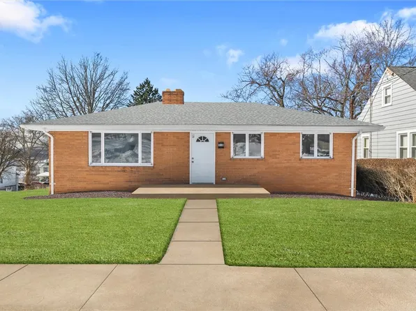 310 Hamilton Ave, Farrell, PA 16121