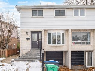 32 Newstead Cres, Brampton, ON L6V2A7