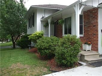 2nd image of 707 E 110th St