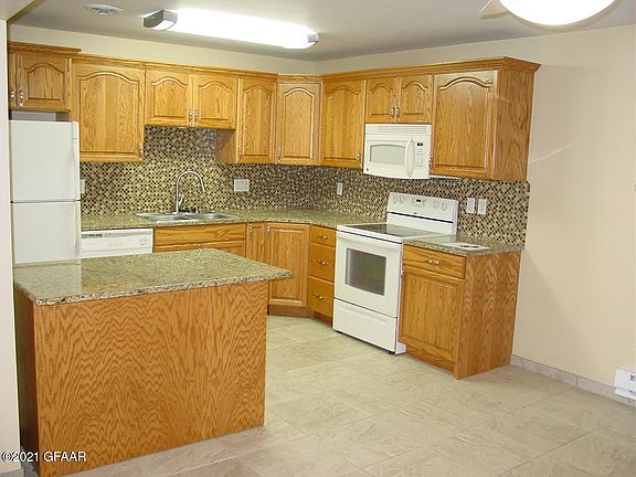 5th image of 815 Duke Dr APT 333
