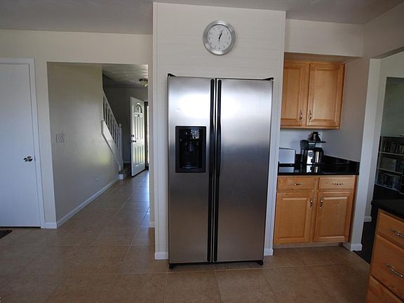 4th image of 6819 Pineridge Ct
