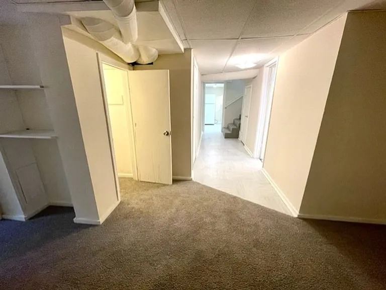 1203 E Walnut St #D — Photo 16