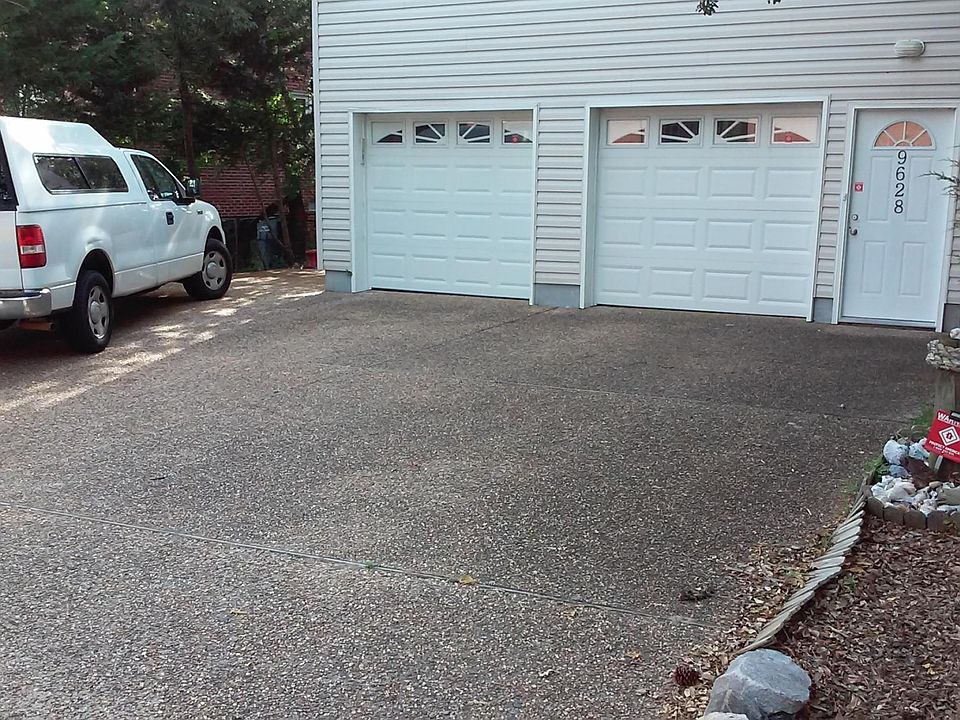 Renter gets one car door on right.

Landlord uses left for storage