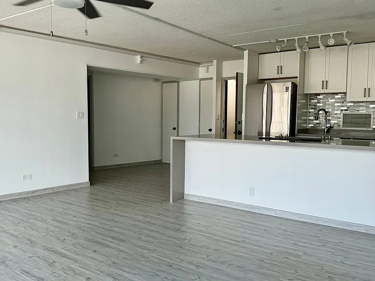 2333 Kapiolani Blvd #703 — Photo 4