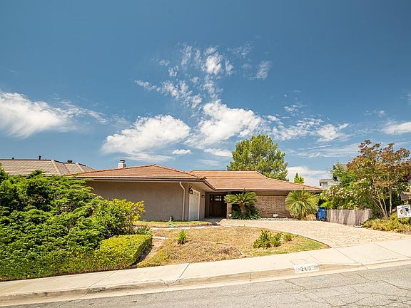 3rd image of 265 Starlane Dr