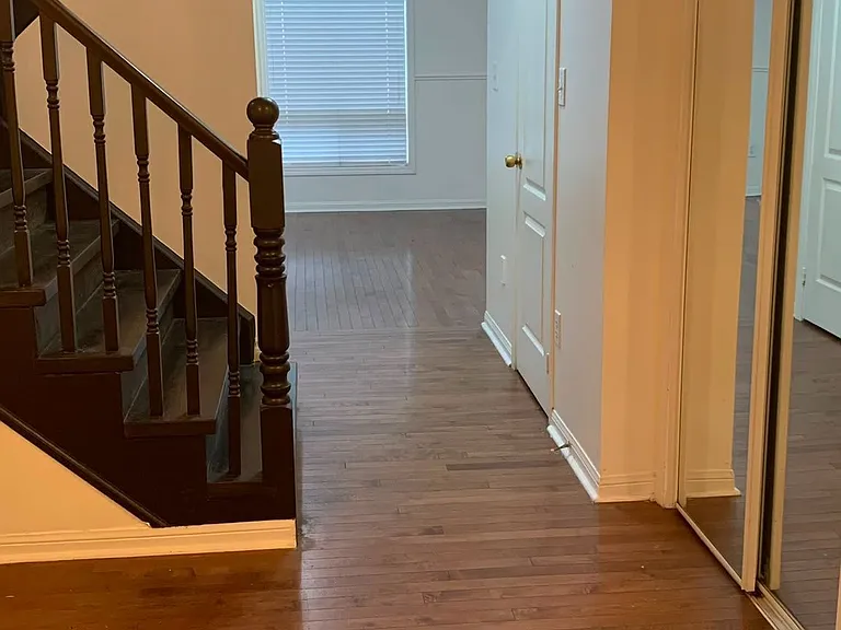 866 Shepherd Pl — Photo 9