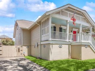 2926 Palmer Ave, New Orleans, LA 70118