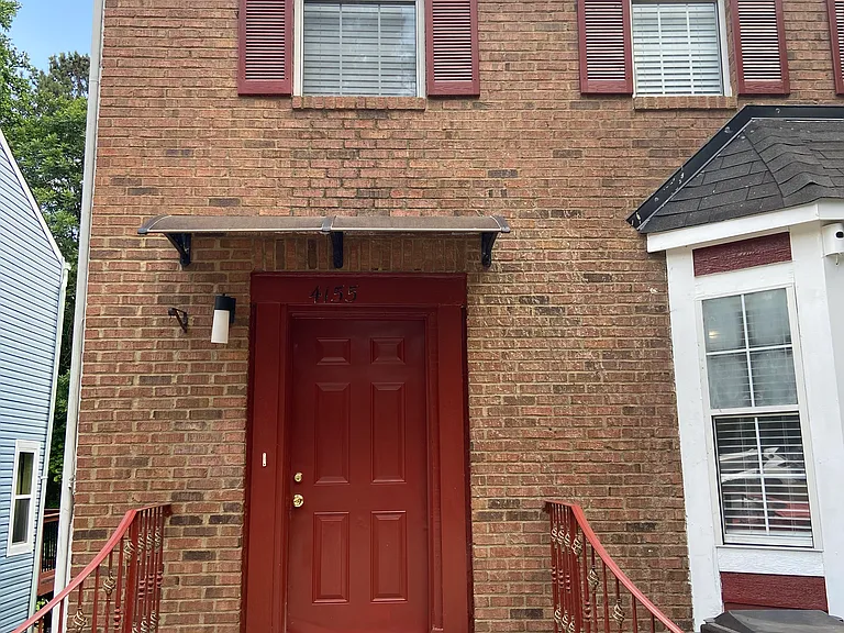 4155 Buckley Woods Dr — Photo 2