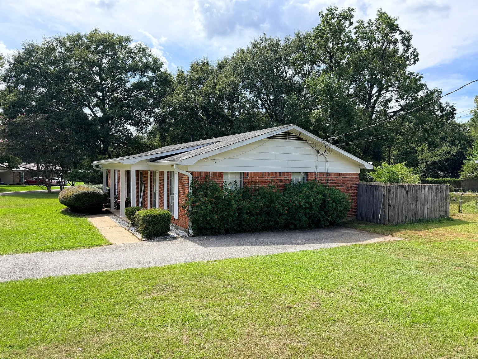 3 bed, 1537 sqft, $1,850 — Photo 3