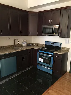 Rented by Brooklyn Vertical Inc. | media 4