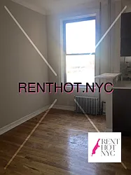Rented by Weissman Realty
