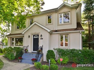 2880 Western Ave, Highland Park, IL 60035