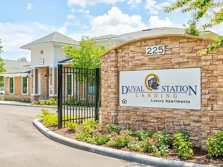 Duval Station Landing — Photo 1