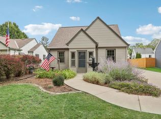 2920 S 53rd St, Milwaukee, WI 53219