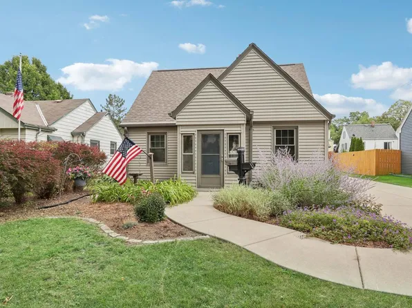 2920 South 53rd STREET, Milwaukee, WI 53219