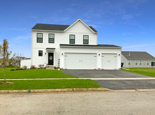 70 W Winterberry Ave, Cortland, IL