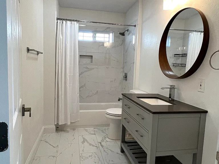 871 Arlington Ave #1 — Photo 15