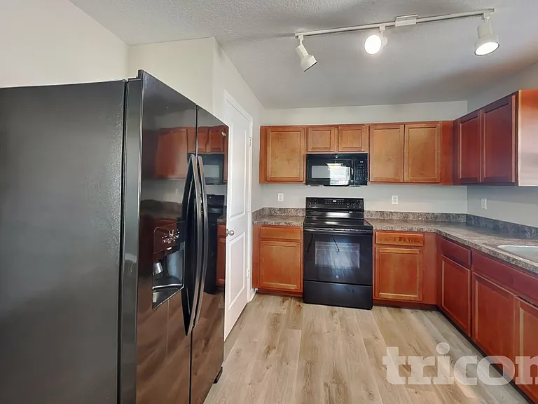 8397 Coral St — Photo 5