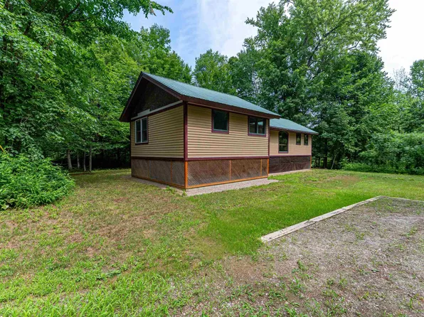 80 Bay Road, Conway, NH 03860