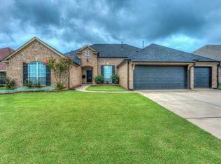 8812 NW 116th St, Oklahoma City, OK 73162