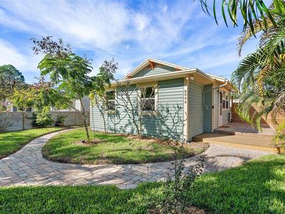 2445 32nd Ave N, Saint Petersburg, FL, 33713