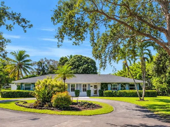 8600 SW 145th St, Palmetto Bay, FL 33158