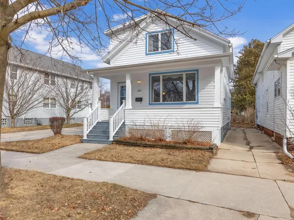 1631 North 10th STREET, Sheboygan, WI 53081