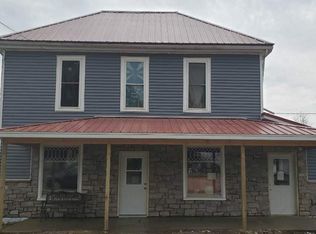 1111 Dodgeville St, Highland, WI 53543