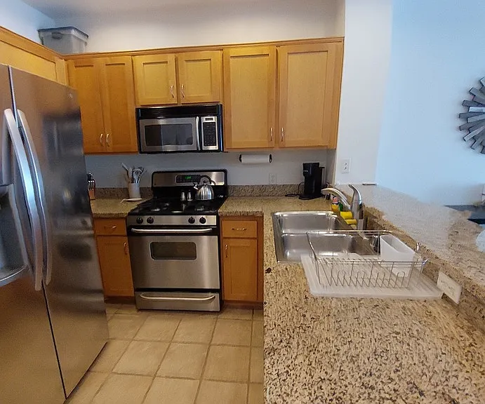 450 J St #7191 — Photo 3