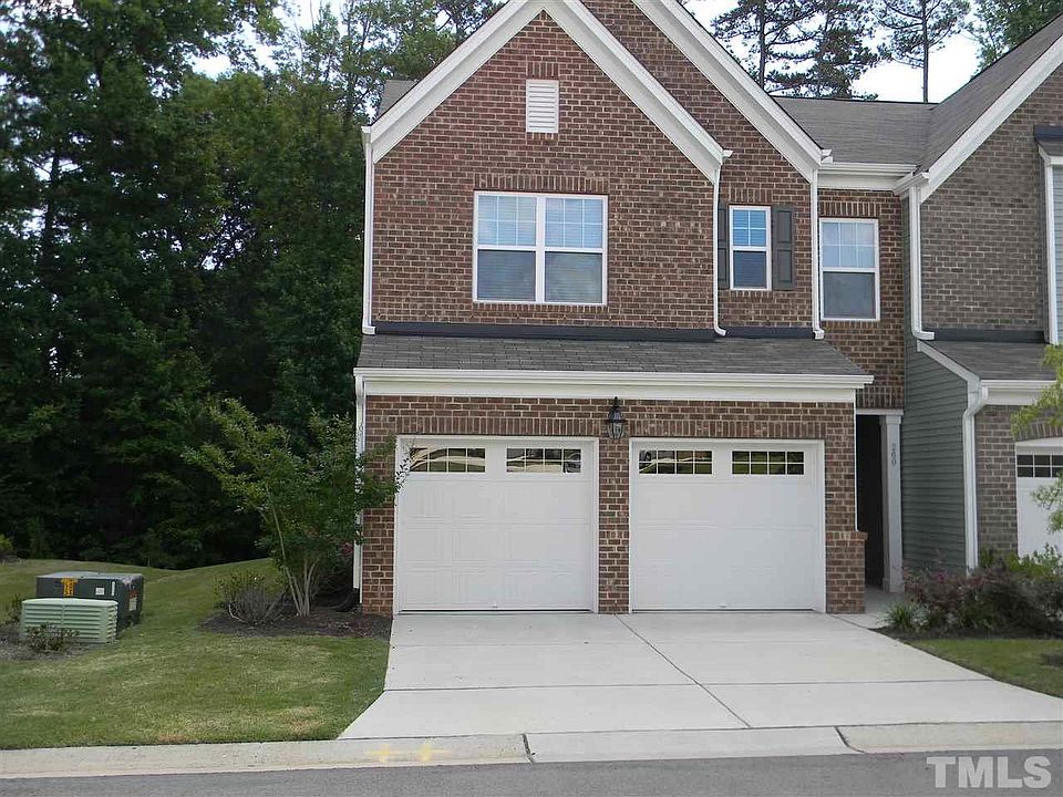 1st image of 260 Kylemore Cir