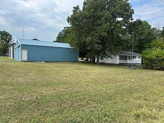 2nd image of 121 Paula Avenue