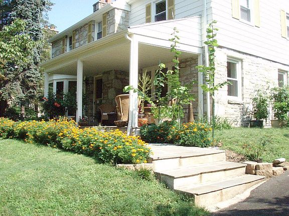 Aug 2009 - front porch