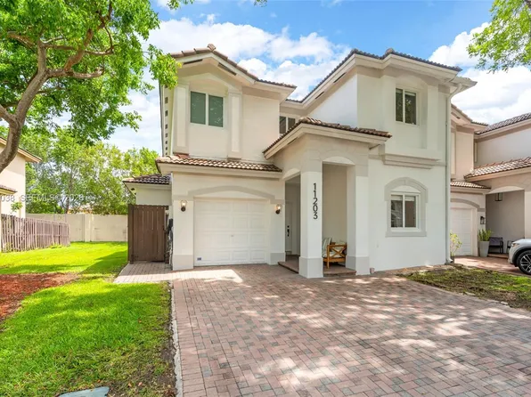 11203 NW 73rd Ter, Doral, FL 33178