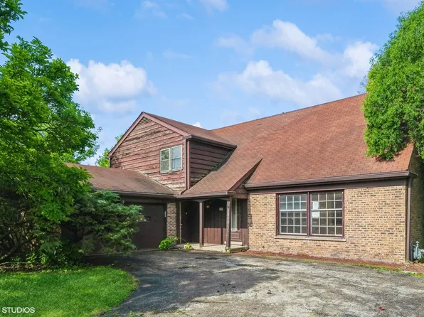 1940 Cypress Ln, Northbrook, IL 60062