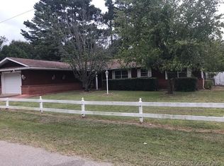 304 NE F St, Antlers, OK 74523