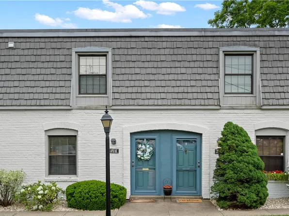 718 Carriage Cir, Pittsburgh, PA 15205