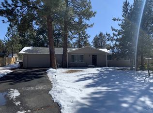 61114 Echo Hollow Rd, Bend, OR 97702