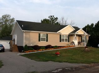 7016 Lake Rd, Osseo, MI 49266