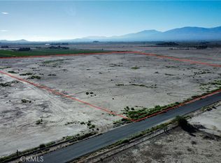 2 Locust Ave, Lucerne Valley, CA 92356