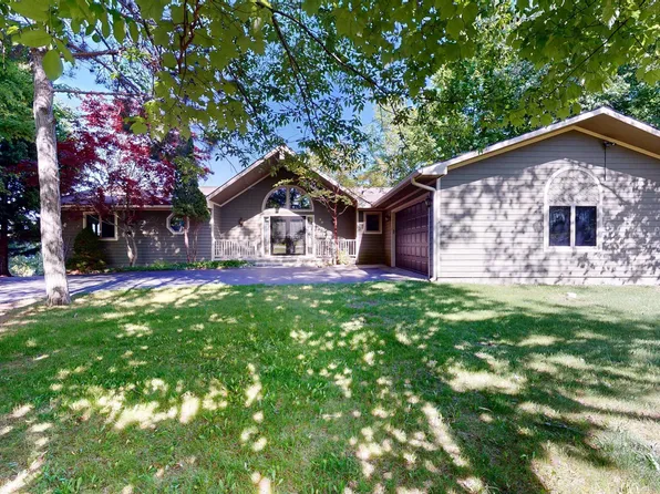 2337 NW Torch Lake Dr, Kewadin, MI 49648