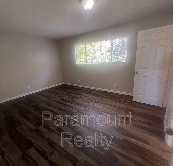 25648 Spring Dr #D — Photo 11